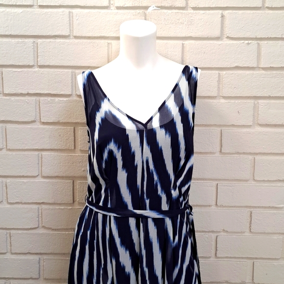 DKNY Navy Lined Belted Sheer Overla Maxi Dress Size 4 - Picture 2 of 13